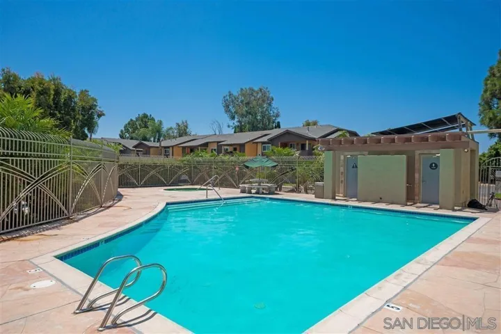 526 Calle Montecito 140, Oceanside, California 92057