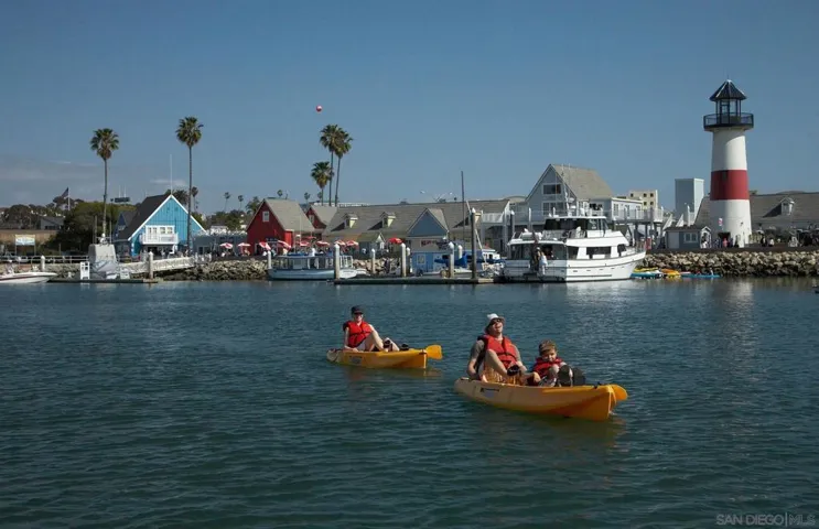 526 Calle Montecito 140, Oceanside, California 92057