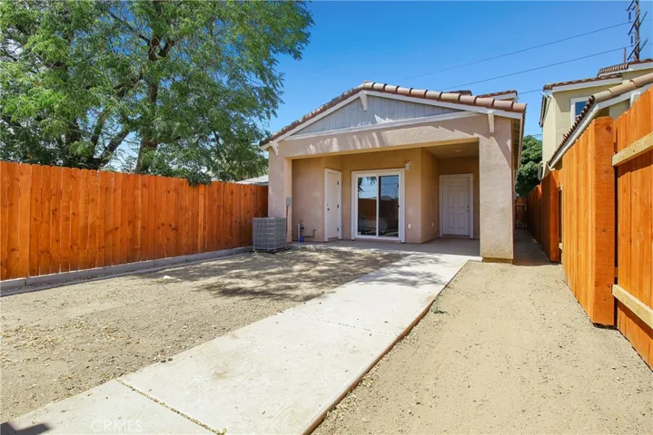 244 W N Street, Colton, California 92324