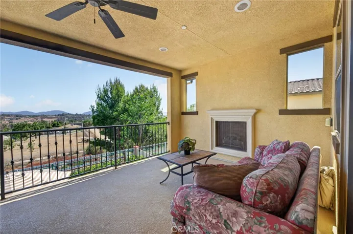 31749 Country View, Temecula, California 92591
