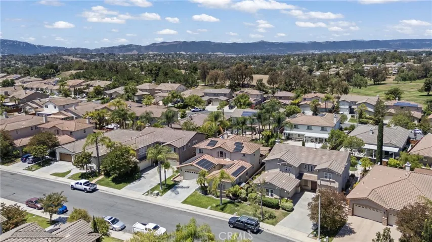 31580 Royal Oaks, Temecula, California 92591