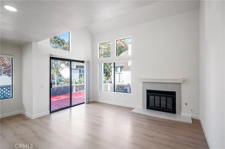 27 Fallingstar 25, Irvine, California 92614