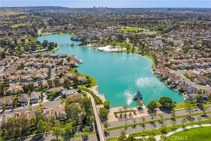 27 Fallingstar 25, Irvine, California 92614