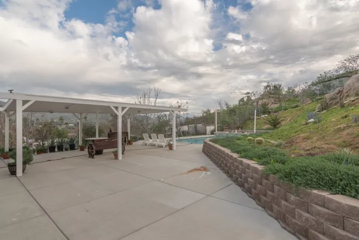 26460 Dale, Hemet, California 92545