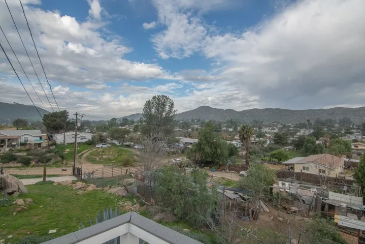 26460 Dale, Hemet, California 92545