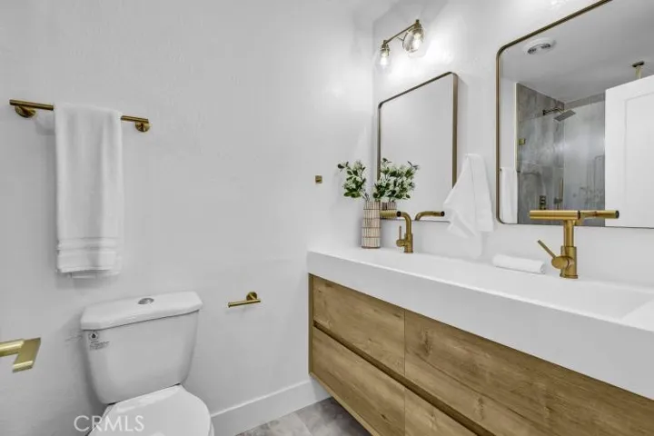 8 Misty Creek, Laguna Hills, California 92653