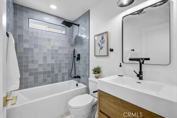 8 Misty Creek, Laguna Hills, California 92653