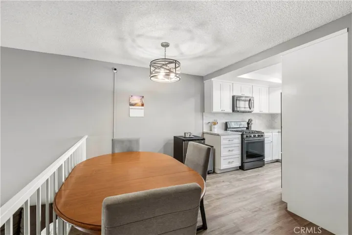 17955 River Circle 4, Canyon Country, California 91387