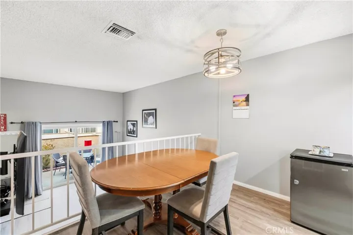17955 River Circle 4, Canyon Country, California 91387