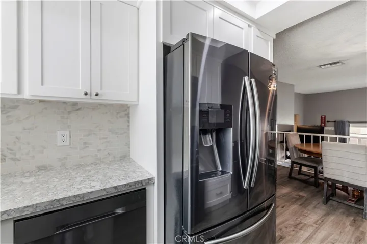17955 River Circle 4, Canyon Country, California 91387