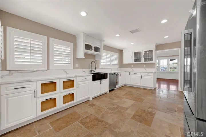 517 King, Monrovia, California 91016