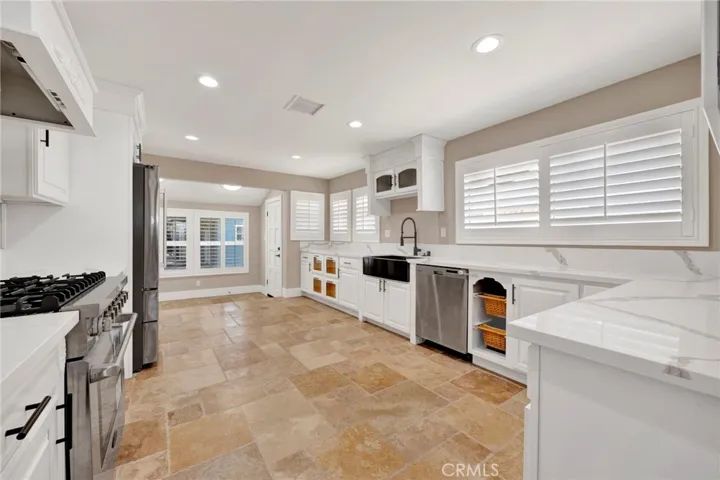 517 King, Monrovia, California 91016