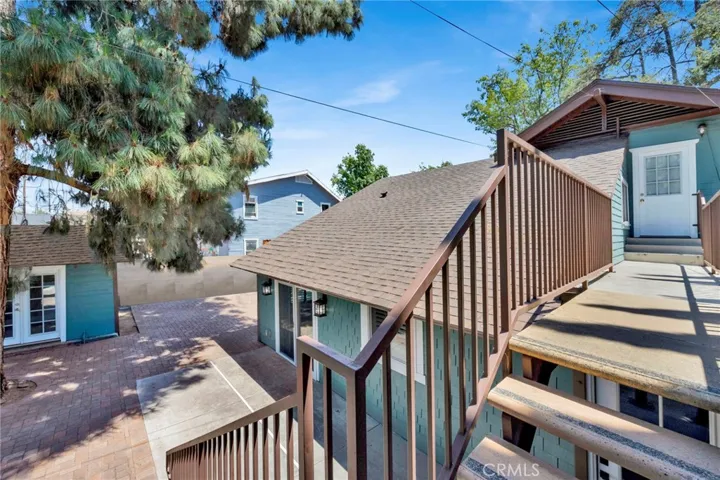 517 King, Monrovia, California 91016
