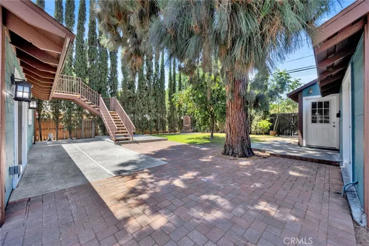 517 King, Monrovia, California 91016