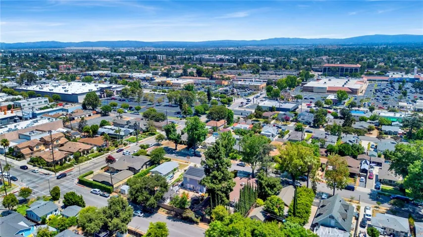 517 King, Monrovia, California 91016