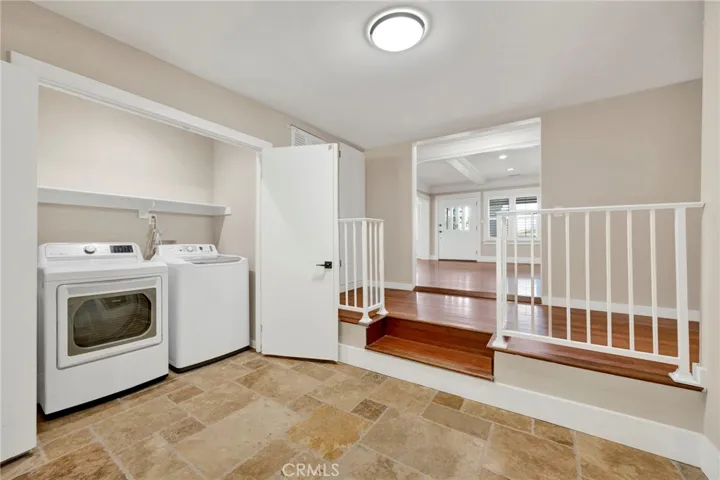 517 King, Monrovia, California 91016