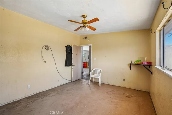 13207 Nicola Road, Apple Valley, California 92308