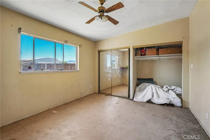 13207 Nicola Road, Apple Valley, California 92308