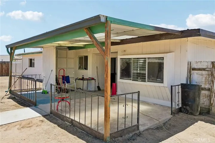 13207 Nicola Road, Apple Valley, California 92308