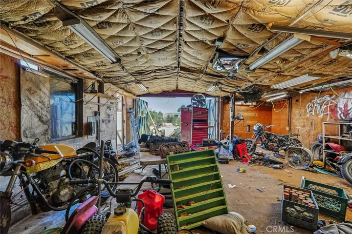 13207 Nicola Road, Apple Valley, California 92308