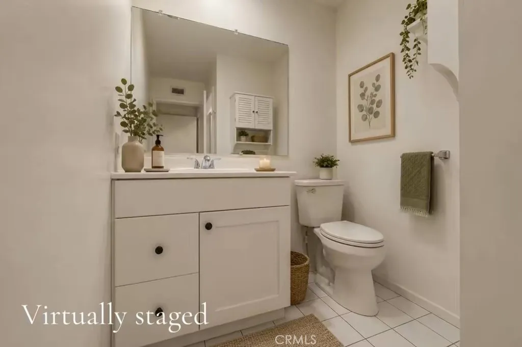 Virtually stated bathroom