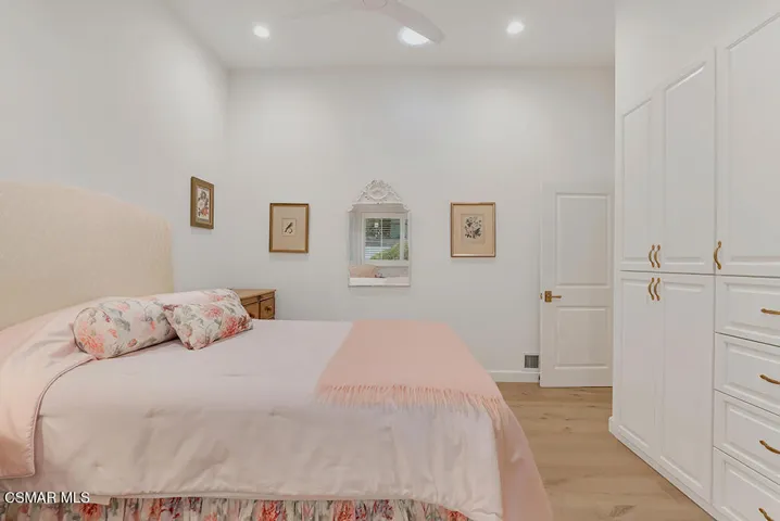 147 Upper Lake Rd- HsHProd-36