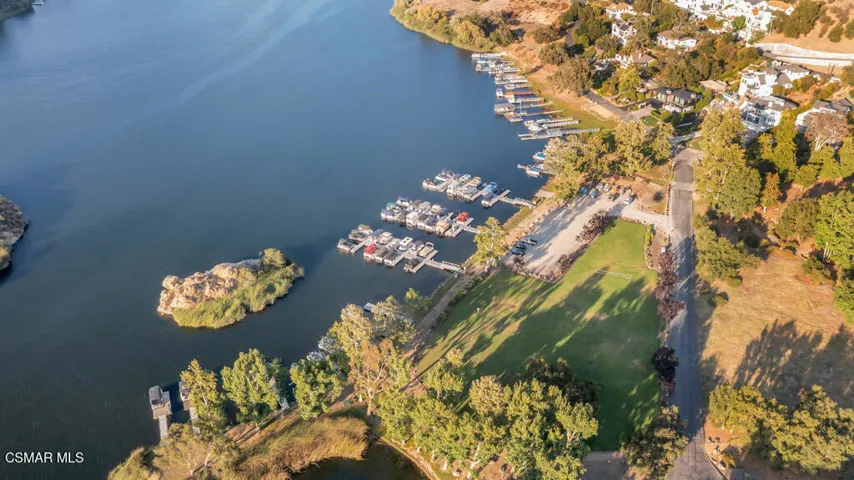 147 Upper Lake Rd- HsHProd-8
