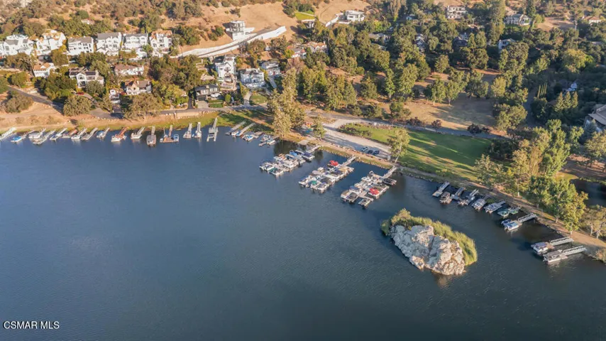 147 Upper Lake Rd- HsHProd-10