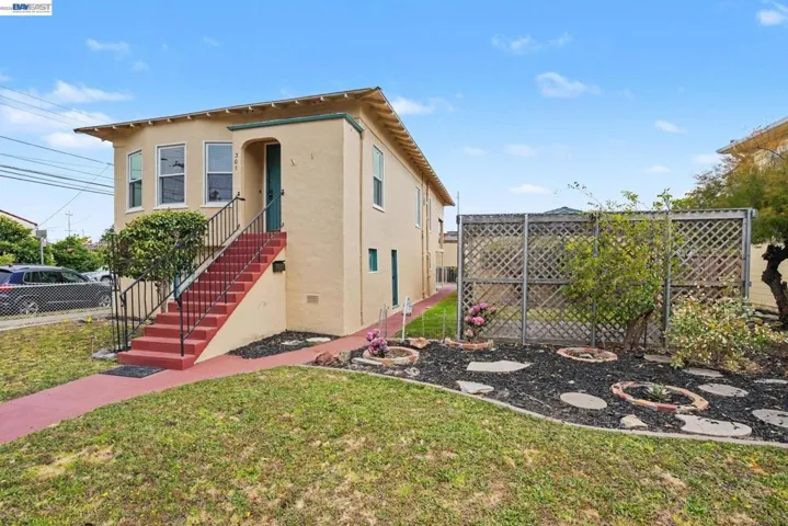 301 Lincoln Ave, Alameda, California 94501