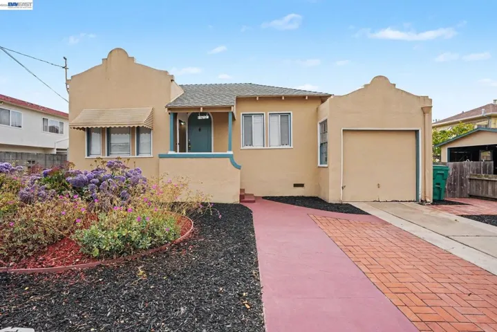 301 Lincoln Ave, Alameda, California 94501
