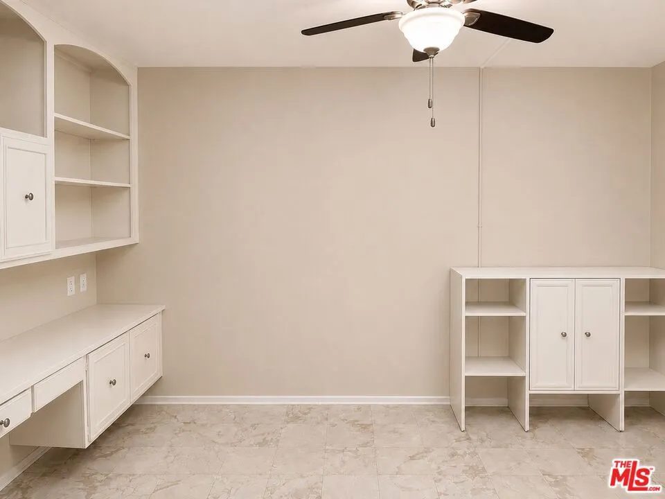Den / Bonus Room / Potential S