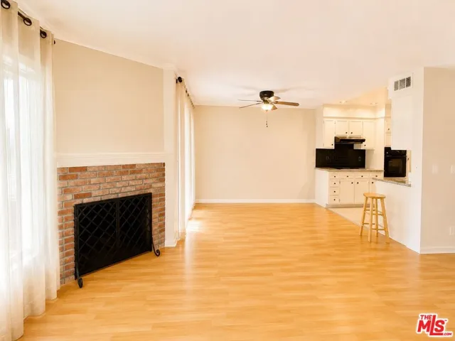 5870 Green Valley Circle 129, Culver City, California 90230