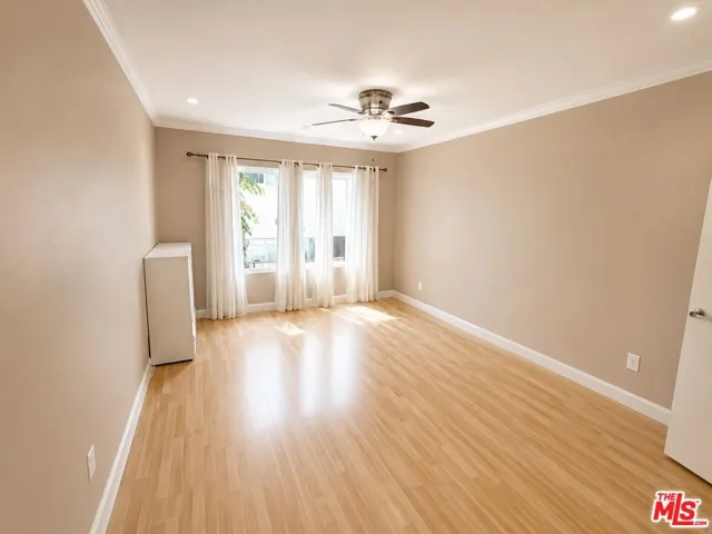 5870 Green Valley Circle 129, Culver City, California 90230