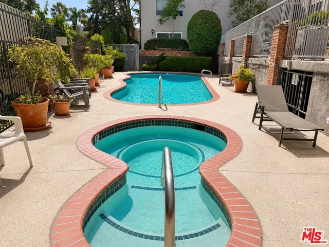 5870 Green Valley Circle 129, Culver City, California 90230