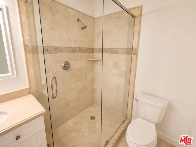 5870 Green Valley Circle 129, Culver City, California 90230