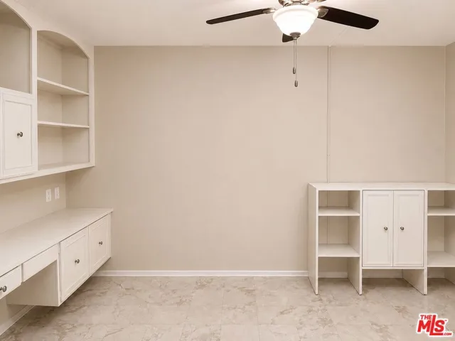 Den / Bonus Room / Potential S
