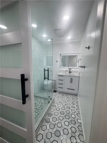 6771 Springpark 208a, Los Angeles, California 90056