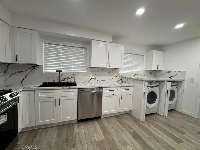 6771 Springpark 208a, Los Angeles, California 90056