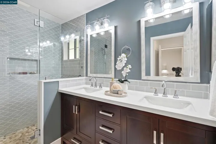 290 Pebblecreek Ct, Martinez, California 94553