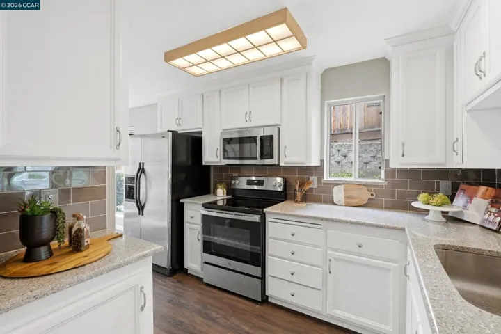 290 Pebblecreek Ct, Martinez, California 94553