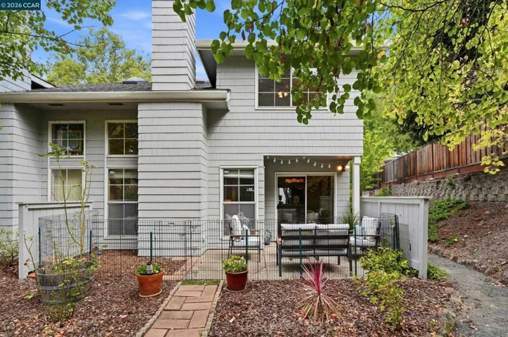 290 Pebblecreek Ct, Martinez, California 94553
