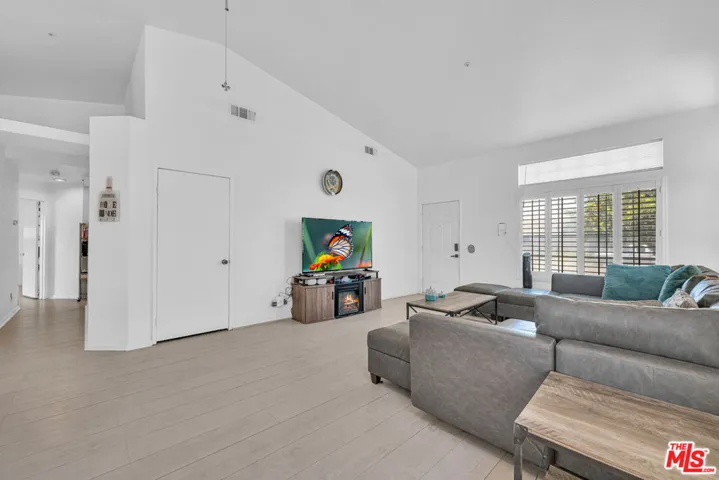 7581 Stoney Creek Drive, Highland, California 92346