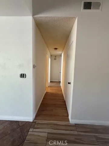 Hallway to the bedrooms
