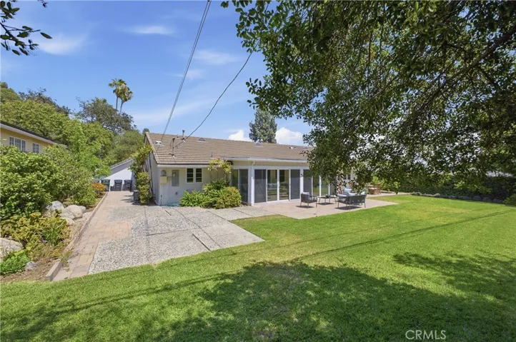 2011 Canyon Road, Arcadia, California 91006