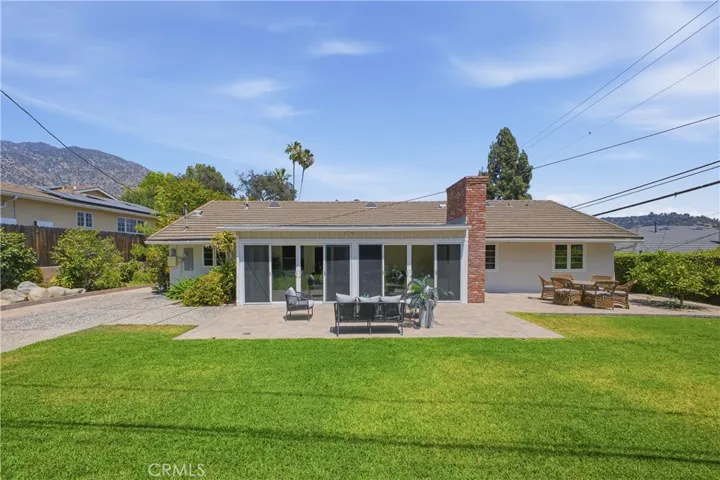 2011 Canyon Road, Arcadia, California 91006