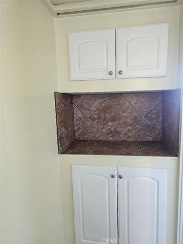 13084 Vaughn, San Fernando, California 91340