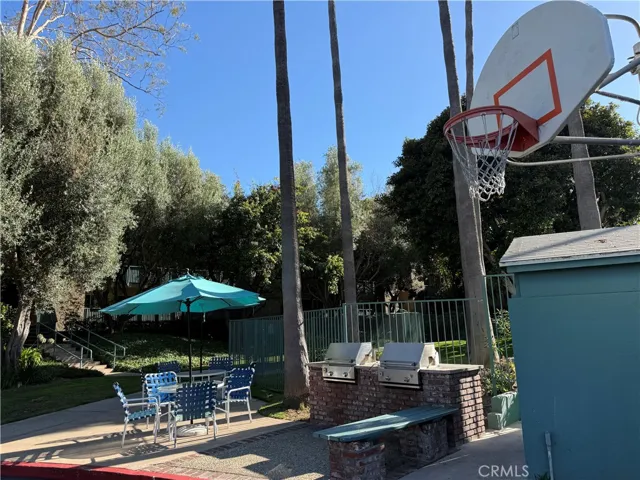 576 N Bellflower, Long Beach, California 90814