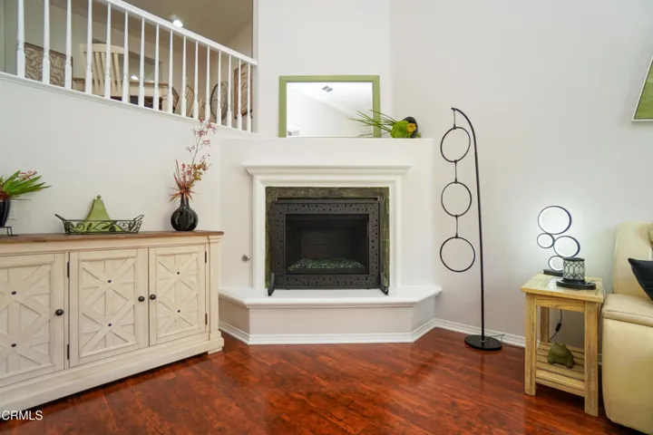 1239 Bayside Ln, Oxnard CA 93035 - Livin
