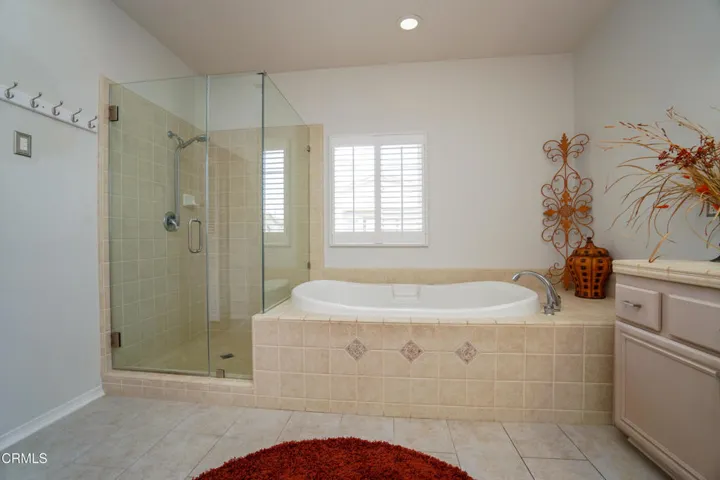 1239 Bayside Ln, Oxnard CA 93035 - Main