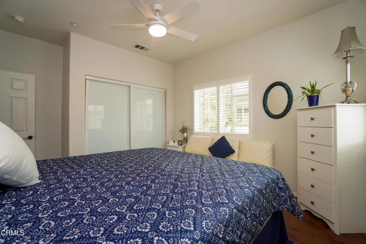 1239 Bayside Ln, Oxnard CA 93035 - Bedro